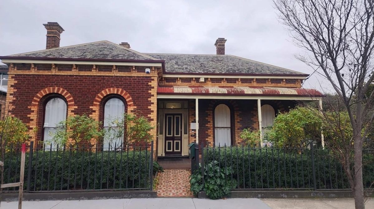 The practice building on Wellington Street, St Kilda